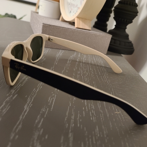 Rayban 2132 - Picture 2 of 3